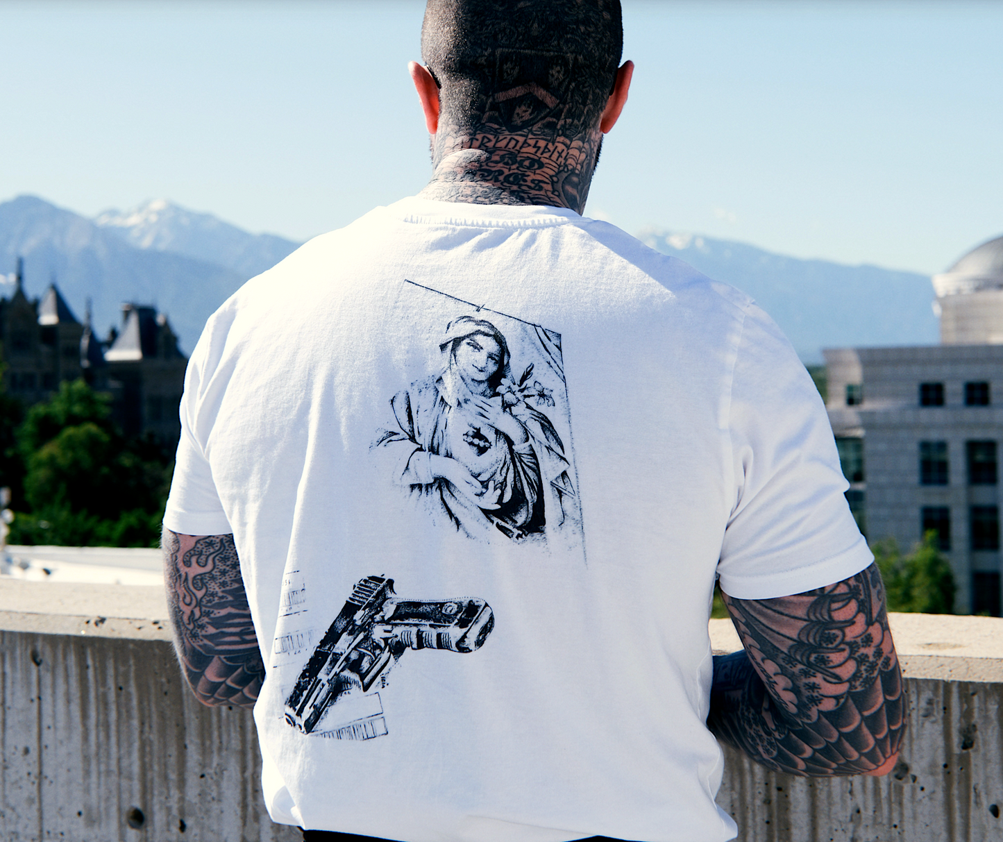 FAVELA MADONNA T-SHIRT
