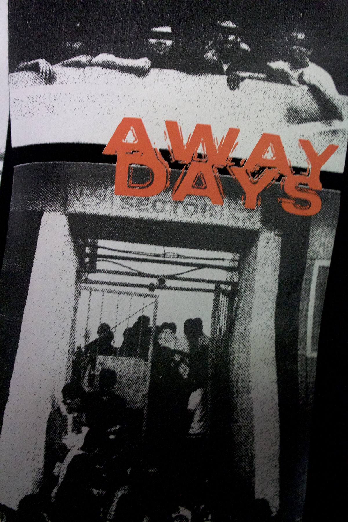 THIRTEEN SECTOR T-SHIRT